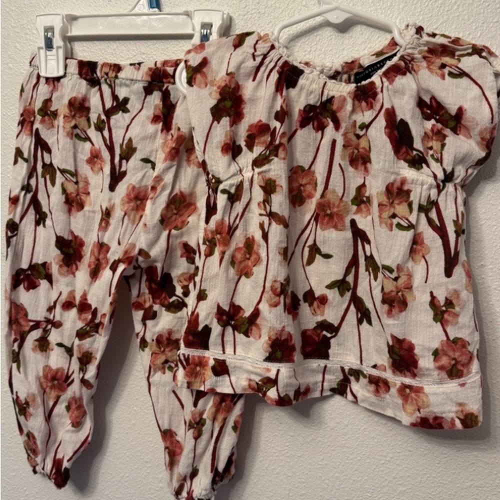 TWO Victoria Beckham girls clothes